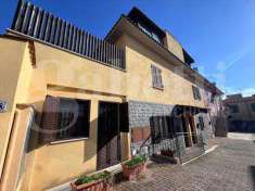 Foto Appartamento in Vendita, 3 Locali, 72 mq (Roma)