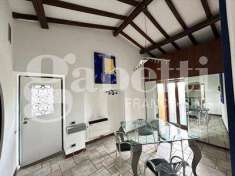 Foto Appartamento in Vendita, 3 Locali, 80 mq (Corchiano)