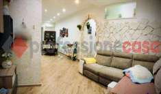 Foto Appartamento in Vendita, 3 Locali, 80 mq (Salerno)