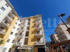 Foto Appartamento in Vendita, 3 Locali, 85 mq (Portici)