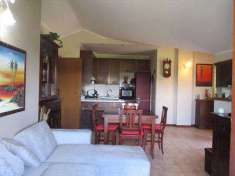 Foto Appartamento in Vendita, 3 Locali, 86 mq (Terni)