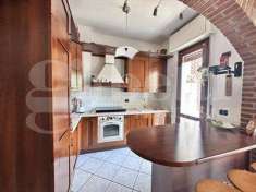 Foto Appartamento in Vendita, 3 Locali, 90 mq (Barni)