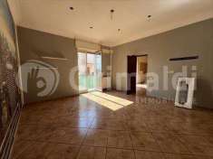 Foto Appartamento in Vendita, 3 Locali, 90 mq (Casoria)