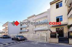 Foto Appartamento in Vendita, 3 Locali, 90 mq (San Nicola la Strada)