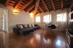 Foto Appartamento in Vendita, 3 Locali, 94 mq (Viale Verona)