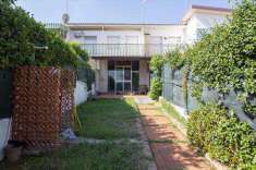 Foto Appartamento in Vendita, 40 mq (Stalettì)