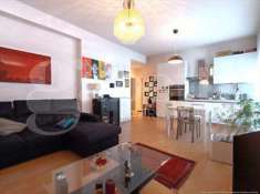 Foto Appartamento in Vendita, 72 mq (Carrara)