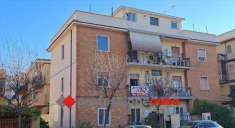 Foto Appartamento in Vendita, 80 mq (Pomezia)