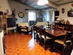 Foto Appartamento in Vendita, pi di 6 Locali, 120 mq (Tagliacozzo)