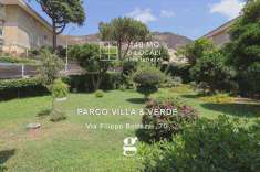 Foto Appartamento in Vendita, pi di 6 Locali, 140 mq (Napoli)