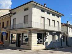 Foto Appartamento in Vendita, pi di 6 Locali, 240 mq (Marostica)