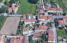 Foto Appartamento in Vendita, pi di 6 Locali, 299 mq (Lucca)