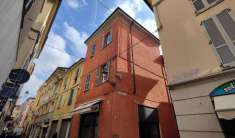 Foto Appartamento in Vendita, pi di 6 Locali, 479 mq (Piacenza)