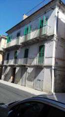 Foto Appartamento in Vendita, pi di 6 Locali, 5 Camere, 382 mq (ORSO