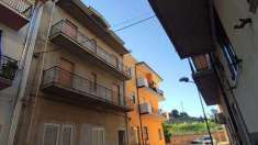 Foto Appartamento in Vendita, pi di 6 Locali, 6 Camere, 190 mq (CARD