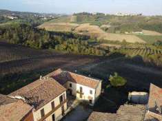 Foto Appartamento in Vendita, pi di 6 Locali, 6 Camere, 400 mq (OTTI
