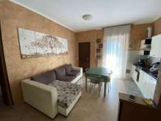 Foto Appartamento in vendita a Abbiategrasso - 3 locali 85mq