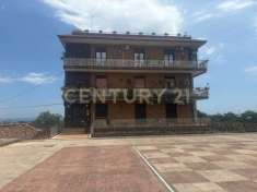 Foto Appartamento in vendita a Aci Catena