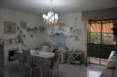 Foto Appartamento in vendita a Acireale - 5 locali 110mq
