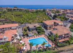 Foto Appartamento in vendita a Acireale