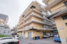 Foto Appartamento in vendita a Acireale