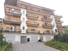 Foto Appartamento in vendita a Aiello Del Sabato - 5 locali 120mq