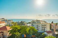 Foto Appartamento in vendita a Alassio