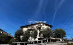 Foto Appartamento in vendita a Alpette