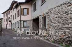 Foto Appartamento in vendita a Alzate Brianza