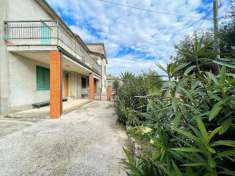 Foto Appartamento in vendita a Amelia - 4 locali 118mq
