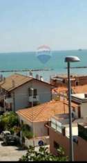 Foto Appartamento in vendita a Ancona - 5 locali 110mq