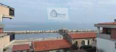 Foto Appartamento in vendita a Ancona - 6 locali 128mq