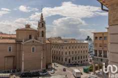 Foto Appartamento in vendita a Ancona