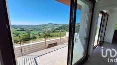 Foto Appartamento in vendita a Ancona
