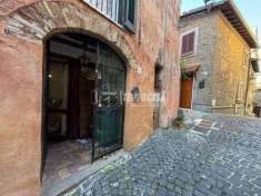 Foto Appartamento in vendita a Anguillara Sabazia