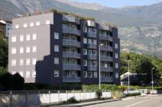 Foto Appartamento in vendita a Aosta - 3 locali 80mq