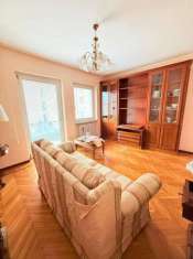 Foto Appartamento in vendita a Aosta