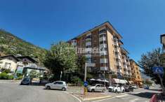 Foto Appartamento in vendita a Aosta