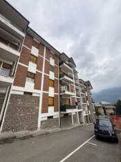 Foto Appartamento in vendita a Aosta