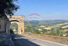 Foto Appartamento in vendita a Arcevia