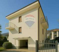 Foto Appartamento in vendita a Arcisate