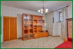 Foto Appartamento in vendita a Arcisate