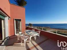 Foto Appartamento in vendita a Arenzano