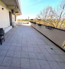 Foto Appartamento in vendita a Arezzo