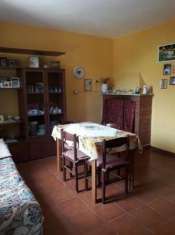 Foto Appartamento in vendita a Ari