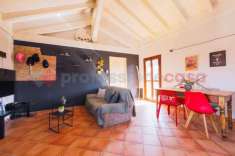 Foto Appartamento in vendita a Arona