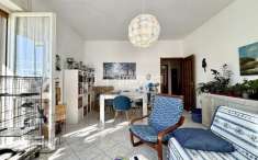 Foto Appartamento in vendita a Arona