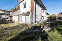 Foto Appartamento in vendita a Arosio