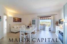 Foto Appartamento in vendita a Arzachena