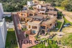 Foto Appartamento in vendita a Arzachena